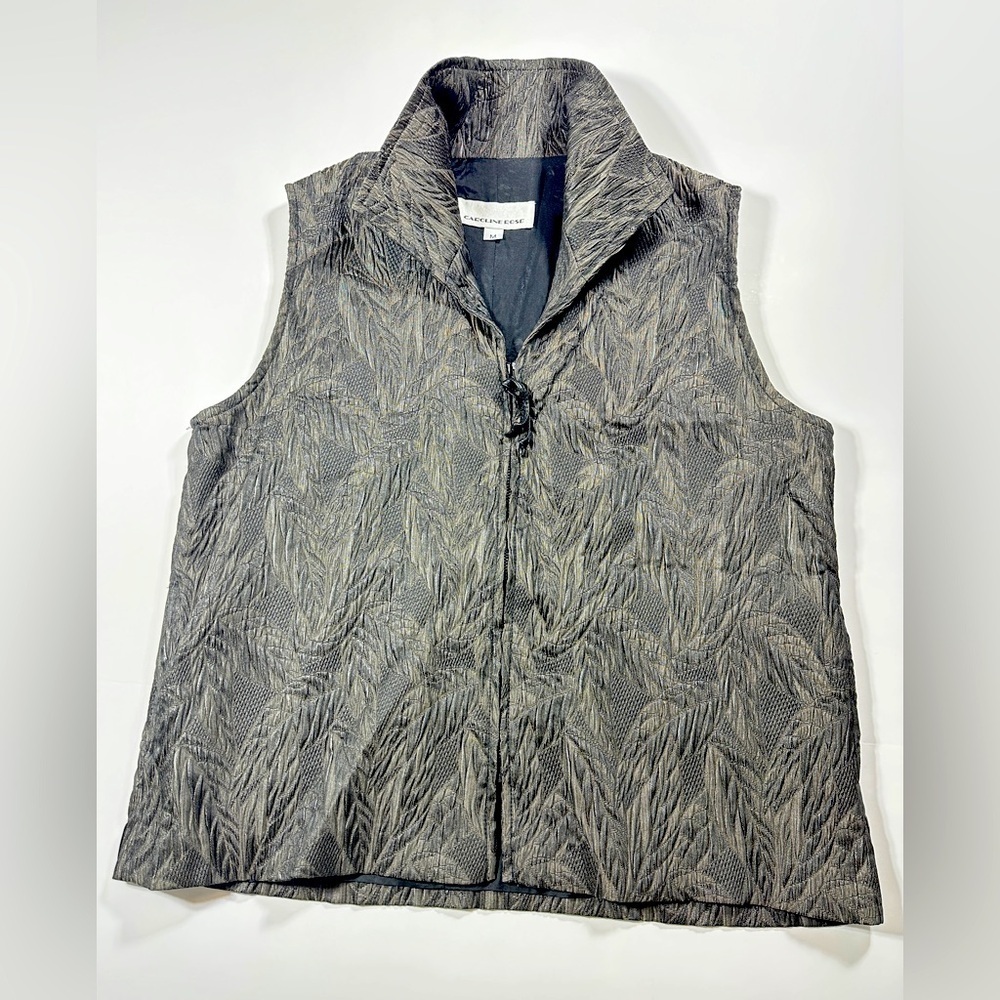 Woman’s Caroline Rose Zip Up Vest Size Medium​​​​